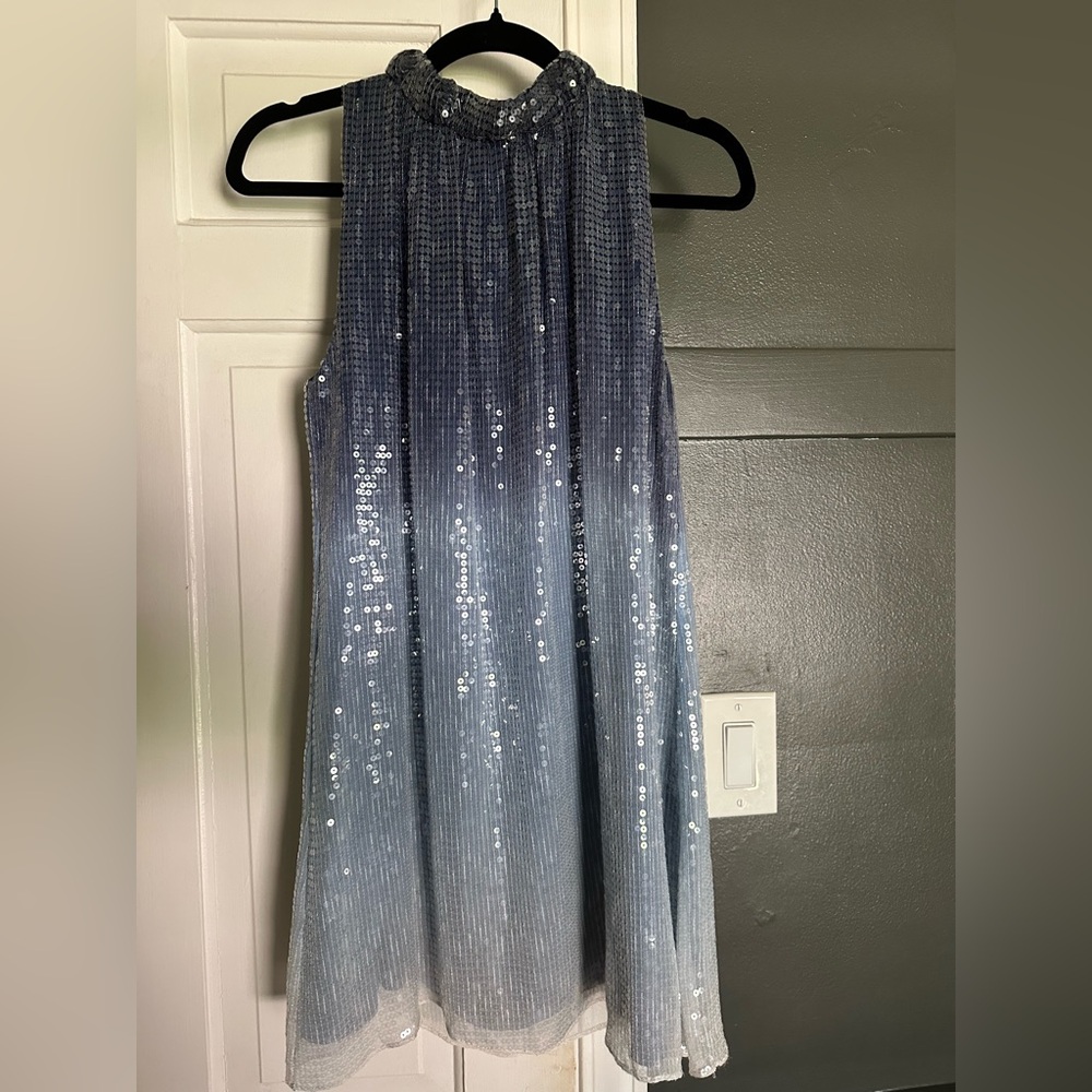 Alice + Olivia Blue Ombré Sequin Sleeveless Shift Mini Dress Mock Neck Sparkle